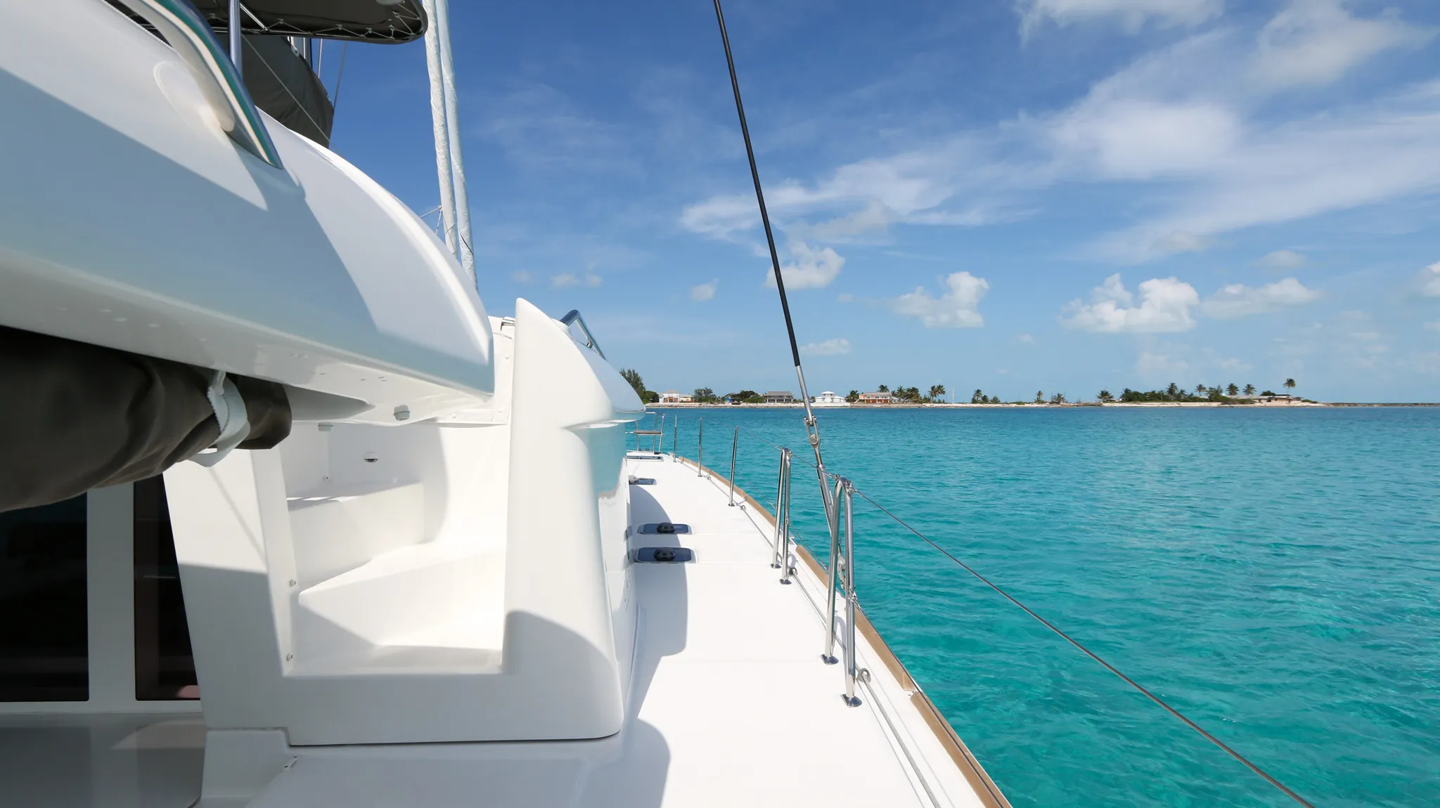 Crewed Yacht Charters Caribbean & Bahamas